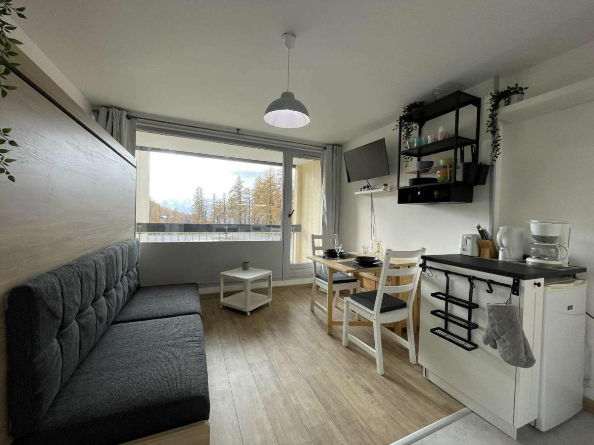 Renove Au Pied Des Pistes, Balcon Ouest, 4 Couchages A - Fr-1-330d-129 * Montgenevre