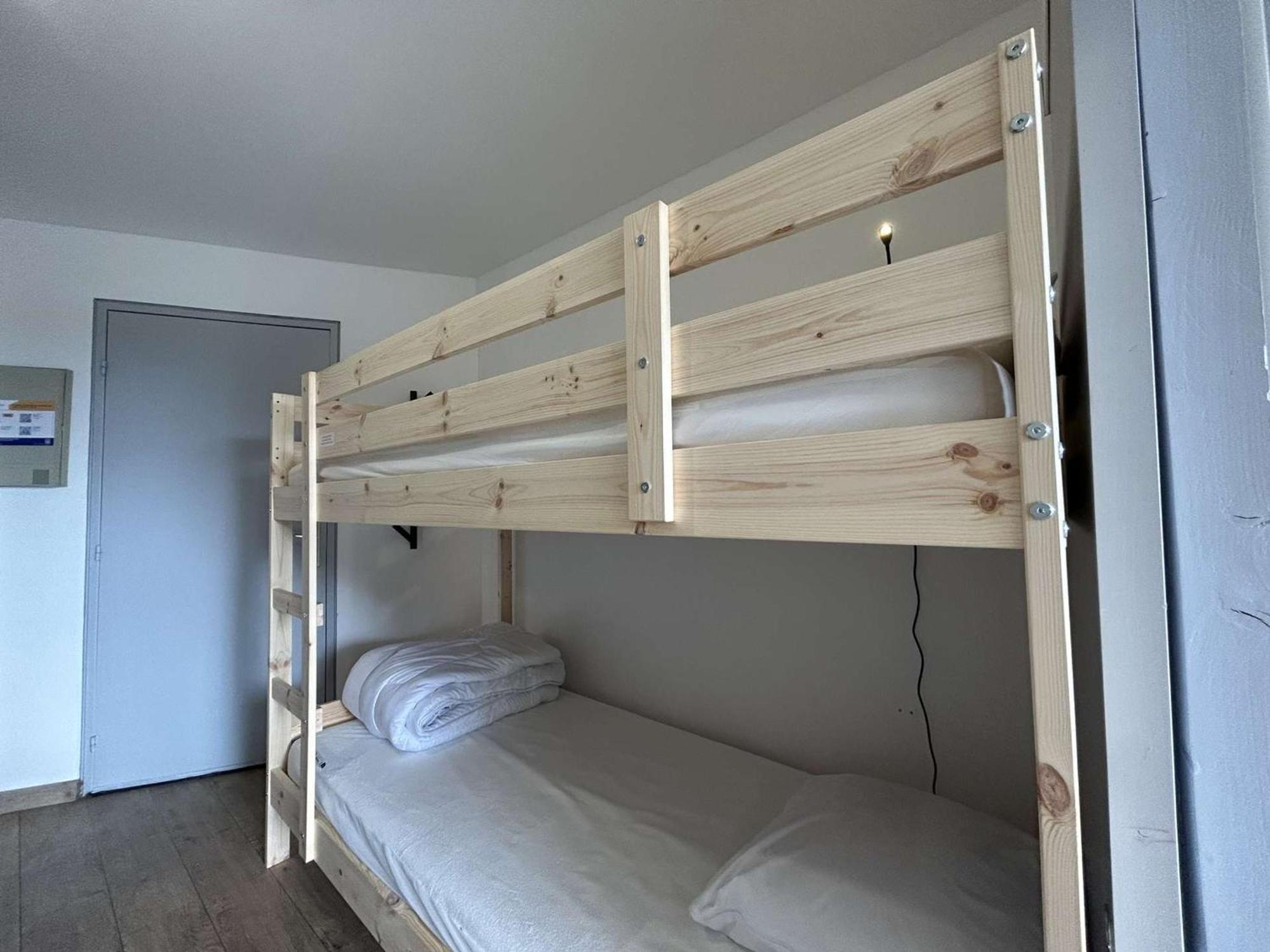 Apartment Renove Au Pied Des Pistes, Balcon Ouest, 4 Couchages A - Fr-1-330d-129 Montgenevre